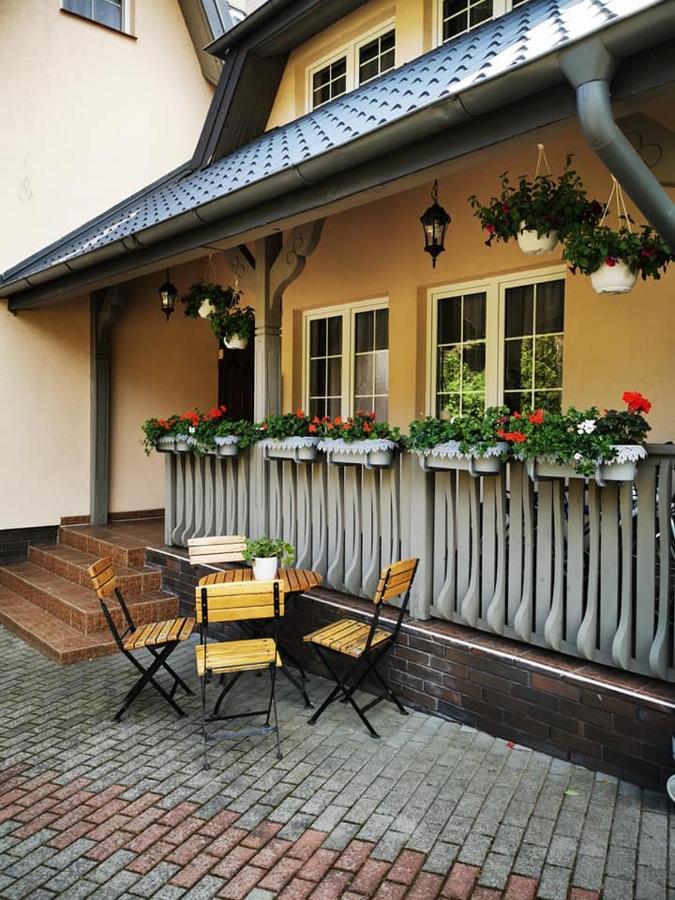 Grodzisko Pokoje Do Wynajecia Krynica Morska Exteriér fotografie